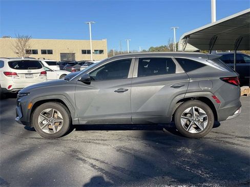 Certified 2025 Hyundai Tucson SEL image 4