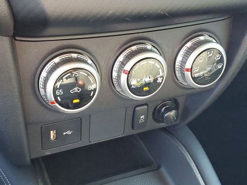 Used 2025 Mitsubishi Outlander Sport ES AWD/4WD image 22