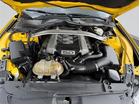 Used 2015 Ford Mustang GT Premium w/ GT Performance Package RWD image 17