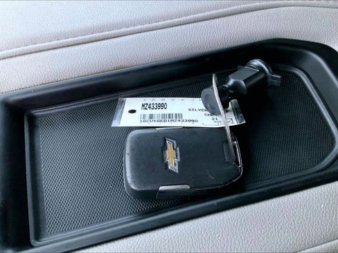 Used 2021 Chevrolet Silverado 1500 LTZ image 27