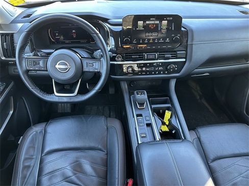 Certified 2022 Nissan Pathfinder Platinum w/ Cargo Package image 25