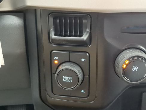 New 2025 Ford F450 4x4 Crew Cab Super Duty image 20