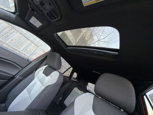 New 2026 Chevrolet Trax RS w/ Sunroof Package FWD image 19