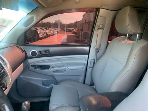 Used 2015 Toyota Tacoma 4x4 Access Cab V6 image 17