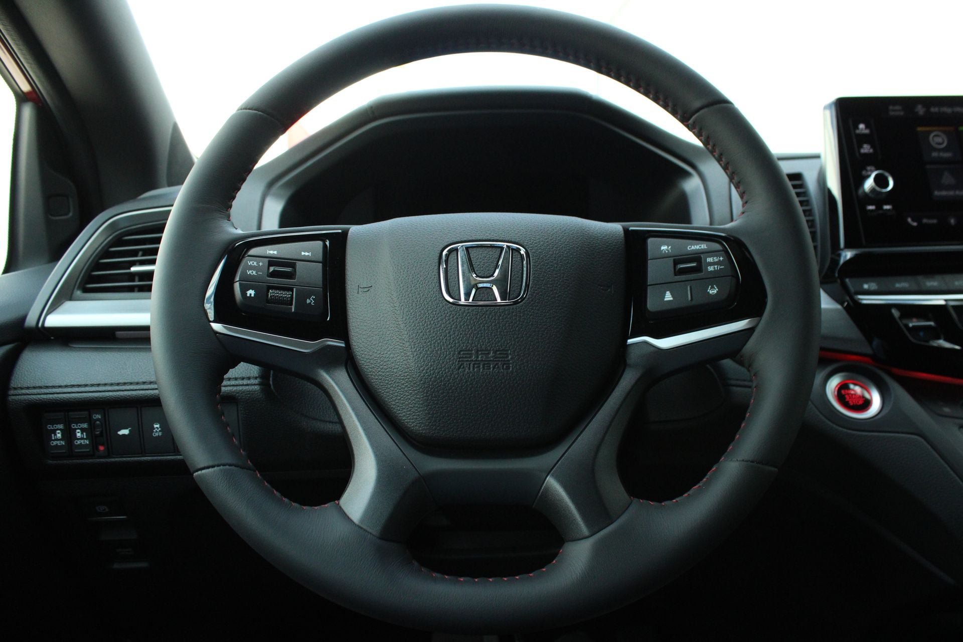 New 2026 Honda Odyssey Sport-L image 32
