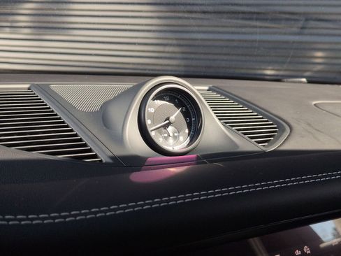 New 2026 Porsche Macan S image 22