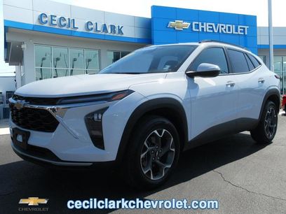 Certified 2024 Chevrolet Trax LT w/ Driver Confidence Package