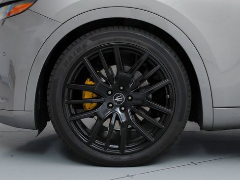 Certified 2022 Maserati Levante GT AWD/4WD image 20