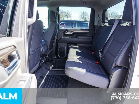 Used 2025 Chevrolet Silverado 2500 LT w/ Convenience Package AWD/4WD image 22