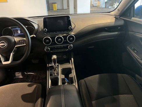 Used 2025 Nissan Sentra SV image 35