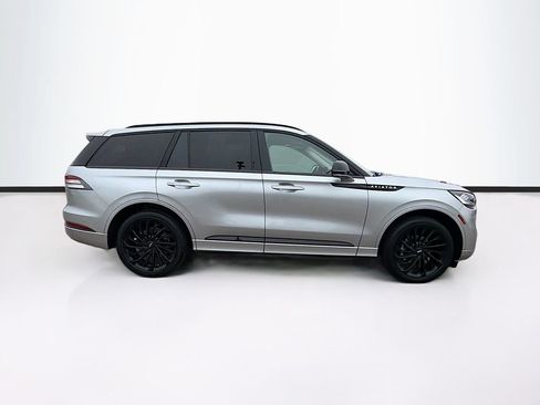 Used 2024 Lincoln Aviator Reserve w/ Jet Package AWD/4WD image 4