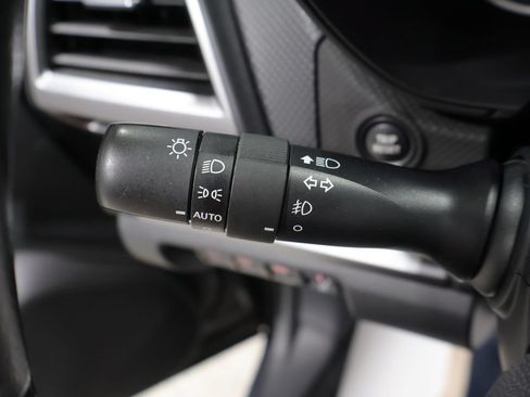 Used 2024 Subaru Forester Premium w/ POP Package 3 AWD/4WD image 39