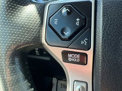 Used 2023 Toyota 4Runner SR5 Premium w/ Moonroof Package AWD/4WD image 17