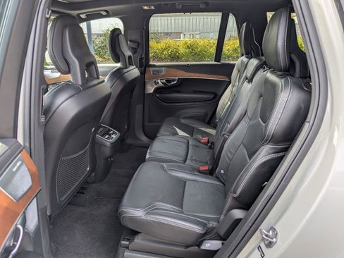 Used 2020 Volvo XC90 T6 Inscription image 11