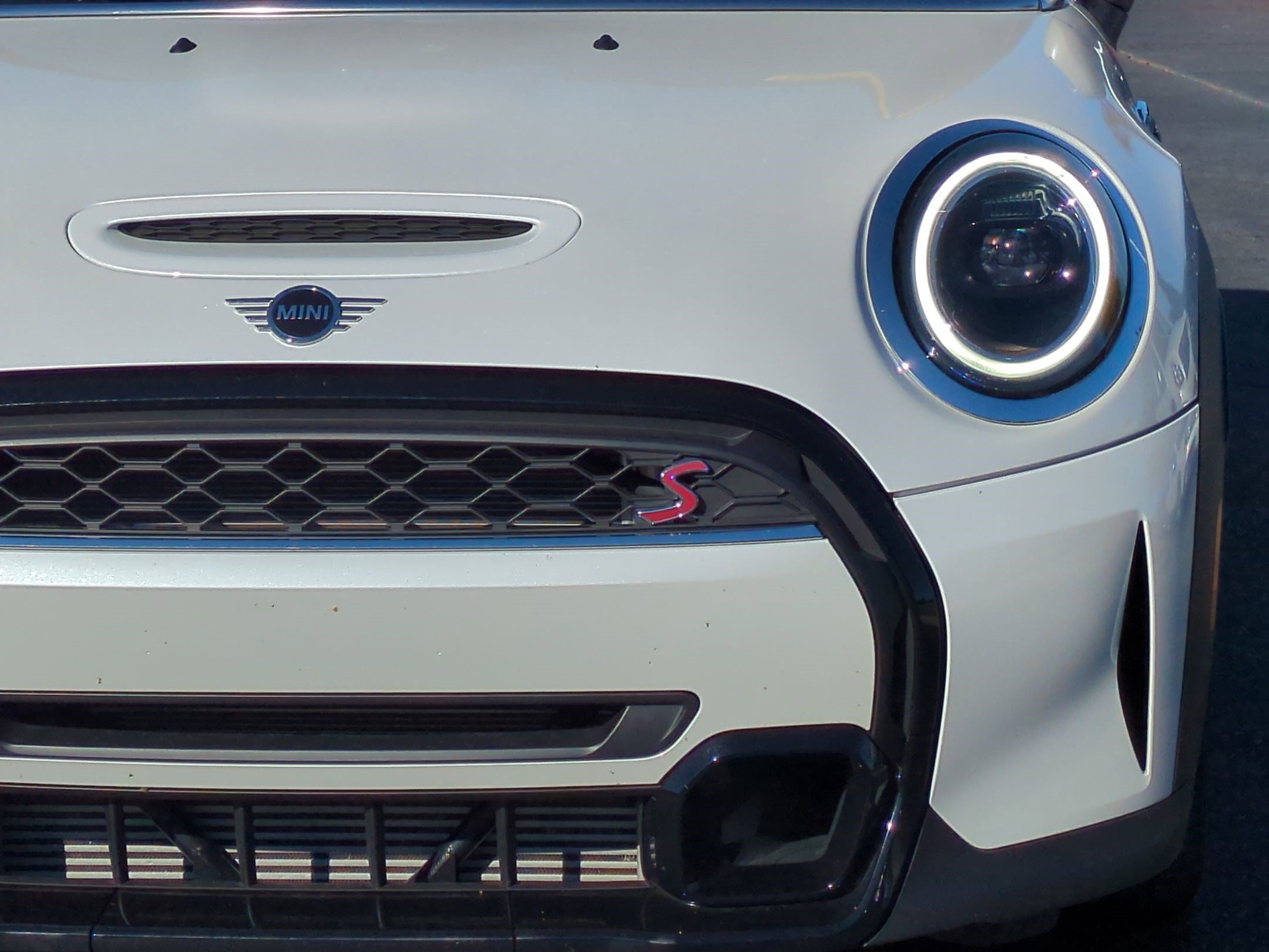 Used 2024 MINI Cooper S w/ Signature Upholstery Package FWD image 6