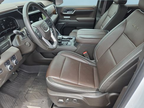 Used 2024 GMC Sierra 1500 Denali AWD/4WD image 15