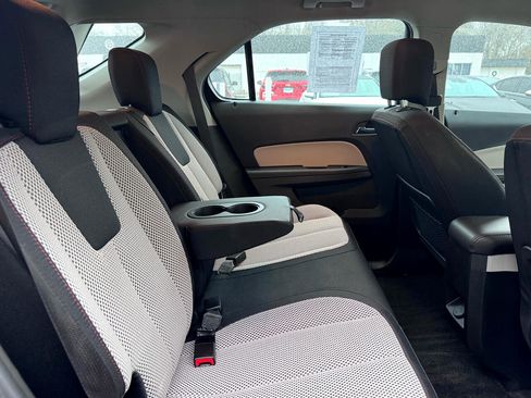 Used 2017 Chevrolet Equinox LS image 11