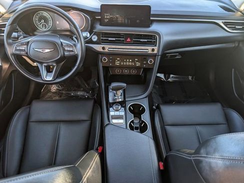 Used 2025 Genesis G70 2.5T image 16