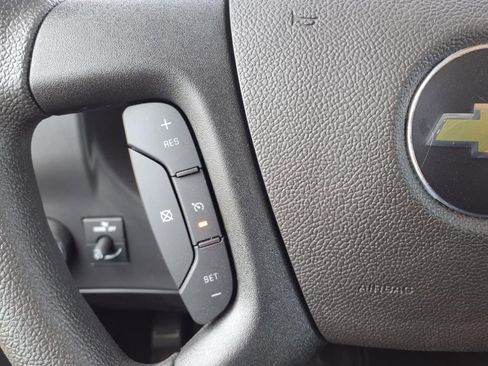 New 2024 Chevrolet Express 2500 Extended w/ Driver Convenience Package image 17