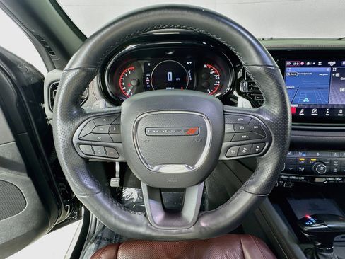 Used 2023 Dodge Durango GT RWD image 11