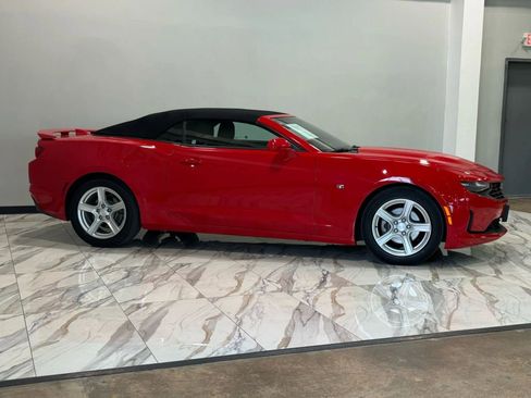 Used 2020 Chevrolet Camaro LT image 5