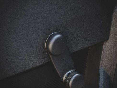 Used 2011 RAM 1500 Tradesman image 14