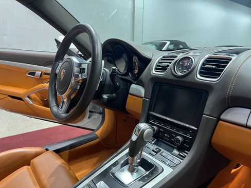 Used 2014 Porsche Cayman S image 44