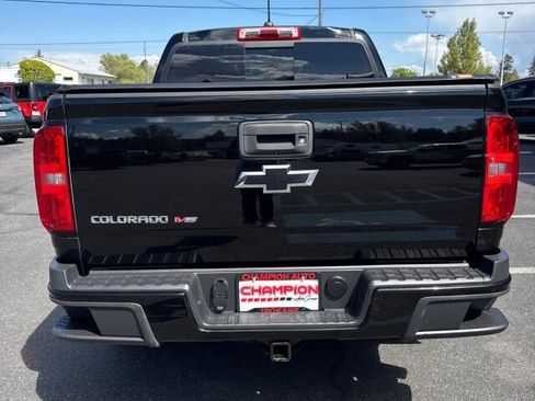 Used 2017 Chevrolet Colorado Z71 AWD/4WD image 7