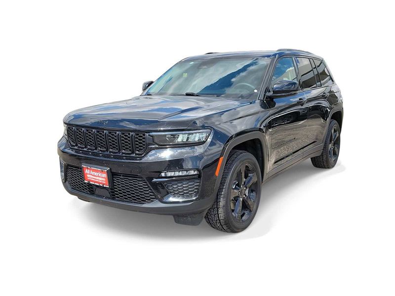 Certified 2023 Jeep Grand Cherokee Limited w/ Black Appearance Package image 1