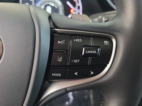 Certified 2025 Lexus ES 300h 300h w/ Premium Package image 19