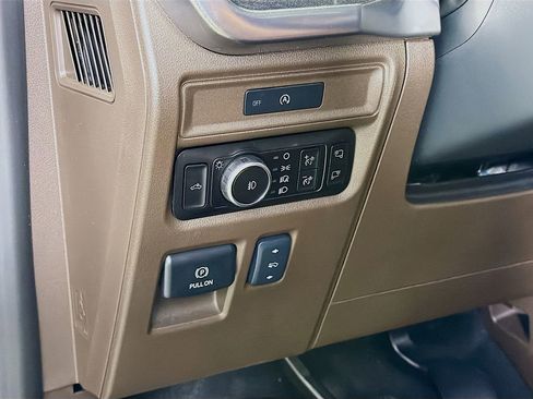 New 2025 Ford F150 King Ranch w/ FX4 Off-Road Package image 10