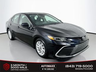 Used 2022 Toyota Camry LE FWD video 1