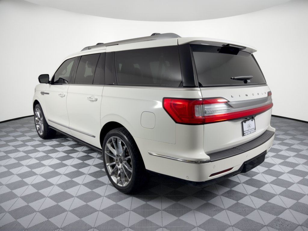 Used 2020 Lincoln Navigator L Black Label w/ Cargo Convenience Package AWD/4WD image 3
