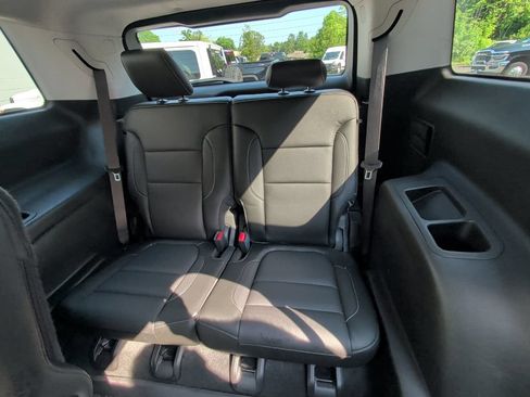 Used 2019 GMC Acadia SLT w/ LPO, Floor Liner Package AWD/4WD image 13