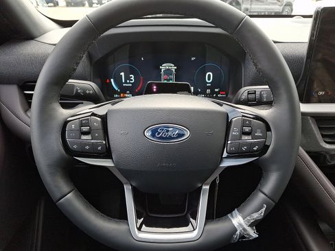 New 2026 Ford Explorer Platinum w/ LUX Leather Package image 20