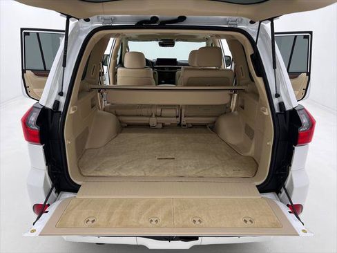 Certified 2021 Lexus LX 570 4WD w/ Luxury Package image 26