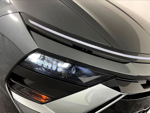 New 2026 Hyundai Sonata SE FWD image 8