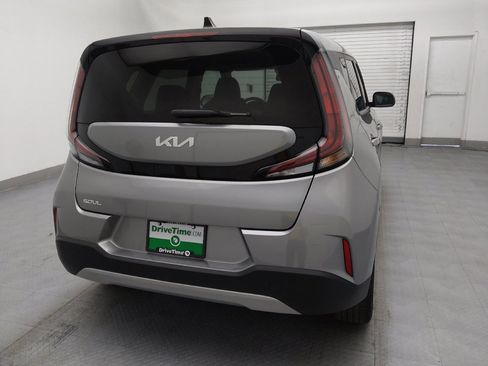 Used 2023 Kia Soul S image 7
