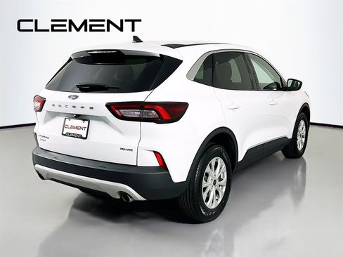 Certified 2023 Ford Escape Active image 6
