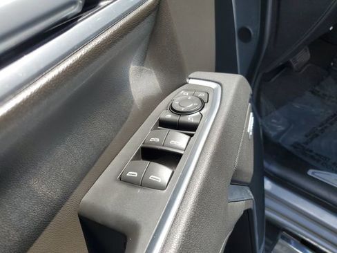 Used 2026 GMC Sierra 1500 SLT w/ SLT Premium Package image 18