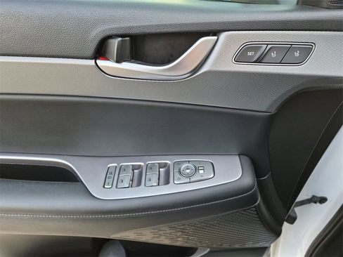 Used 2021 Hyundai Palisade SEL w/ Premium Package image 13