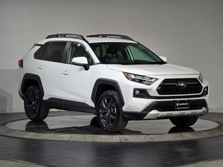 Used 2024 Toyota RAV4 Adventure video 2