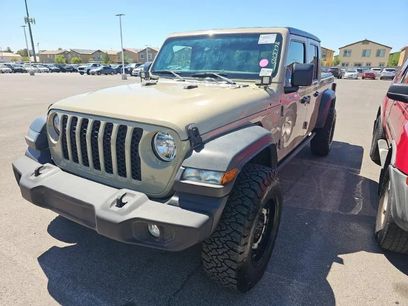 Used 2020 Jeep Gladiator Sport