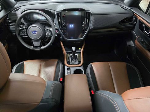 Used 2025 Subaru Forester Touring image 18