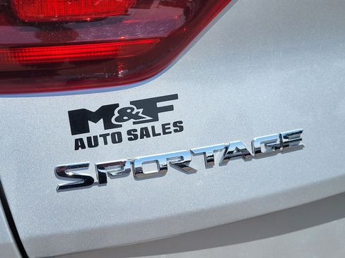 Used 2021 Kia Sportage EX FWD image 12