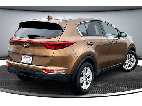 Used 2017 Kia Sportage LX image 13