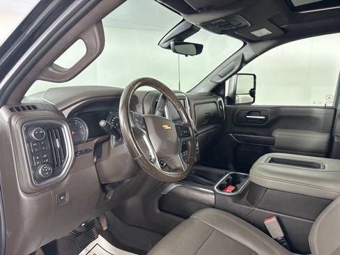 Used 2020 Chevrolet Silverado 2500 LTZ w/ LTZ Plus Package AWD/4WD image 16