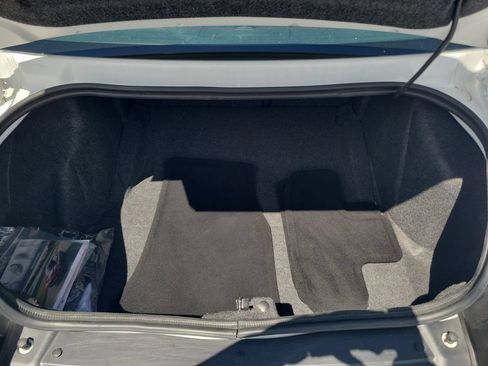 Used 2023 Dodge Challenger SXT RWD image 6