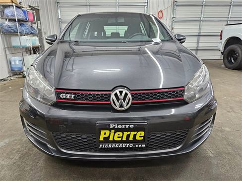 Used 2012 Volkswagen Golf 4-Door image 2