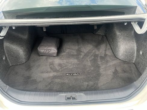Certified 2023 Nissan Altima 2.5 SL FWD image 20